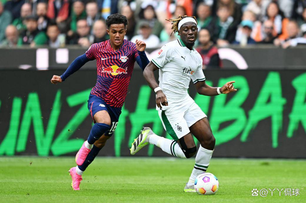 爱游戏APP-今晚CBA季后赛传出新动向，门兴格拉德巴赫强势反弹，管理层表态：管理层满意，临场指挥获称赞(霍芬海姆vs门兴格拉德巴赫)