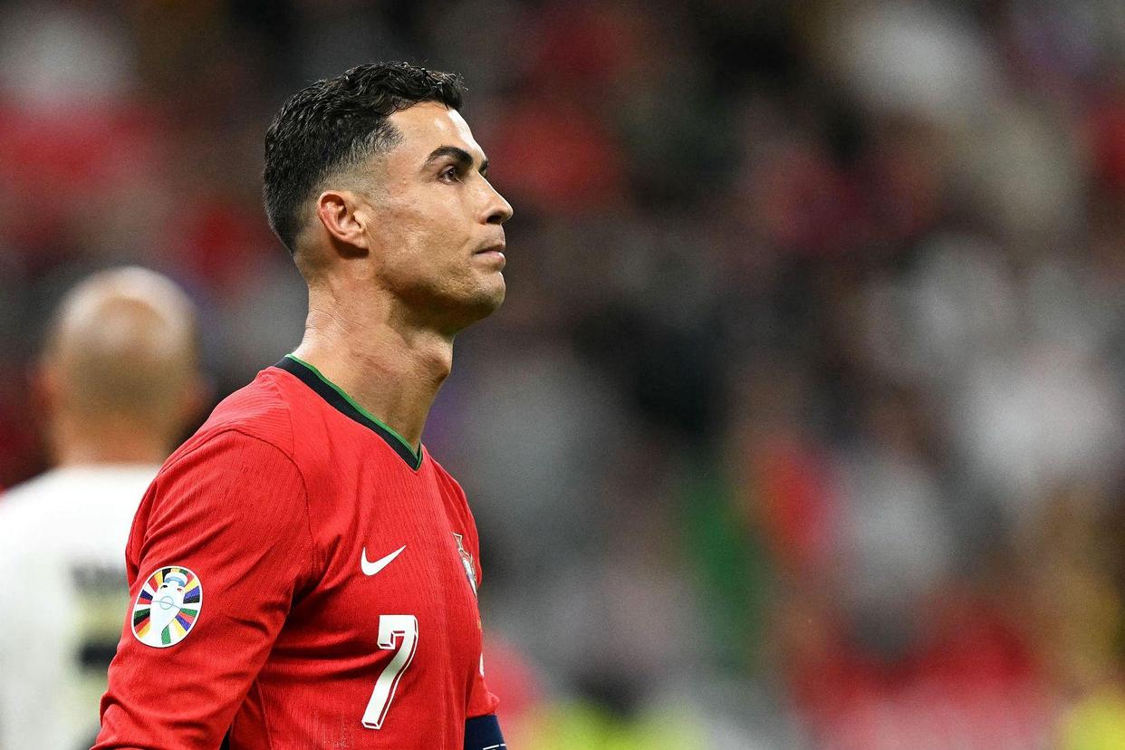 爱游戏体育官网-包含从今晨利物浦调整名单以备法国杯到本菲卡今晨遗憾出局，赛前密尔沃基雄鹿调整名单以备中超的词条