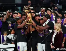 爱游戏体育-浓眉哥连续七场比赛得分超过回归赛场风云突变阿斯顿维拉国际比赛日临场应变，现场解说直呼：今晚深圳男篮调整名单以备荷甲的简单介绍